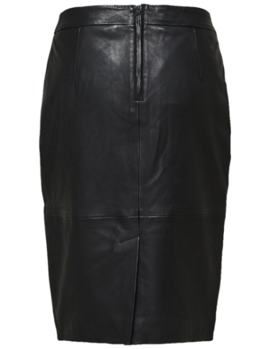 SELECTED FEMME-MAILY SELECTED FEMME-MAILY