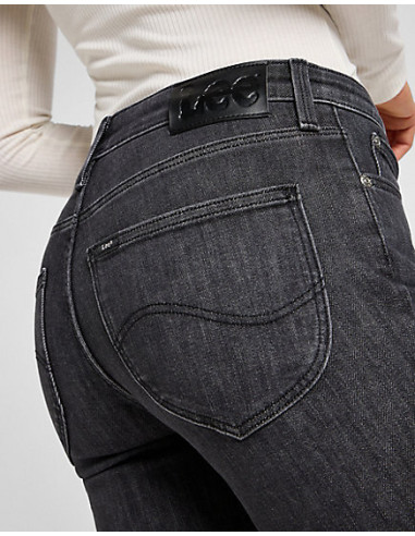 LEE-ELLY STRAIGHT LEE-ELLY STRAIGHT