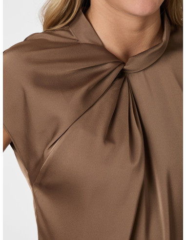 NEO NOIR - FLEUR DRAPY SATIN BLOUSE NEO NOIR - FLEUR DRAPY SATIN BLOUSE