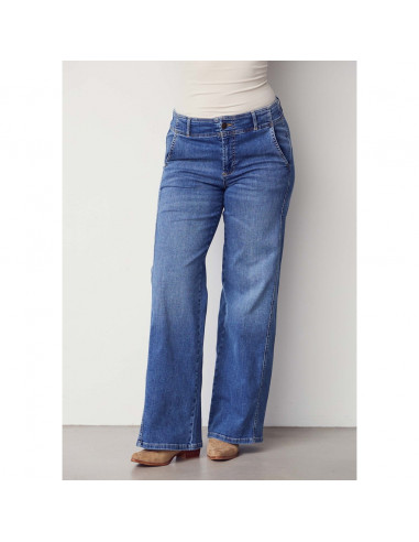 ISAY - COMO NEW WIDE JEANS