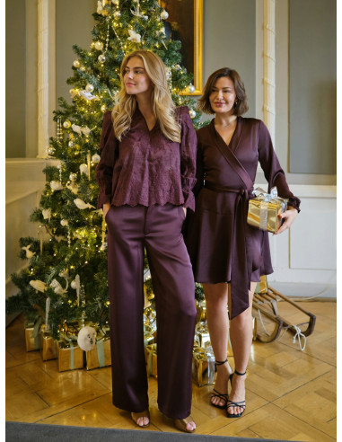 NEO NOIR - AMARA BIG EMBROIDERY BLOUSE